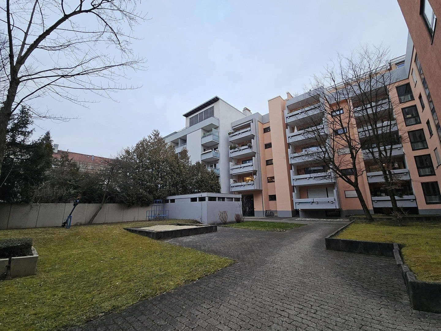Prodej bytu 2+1 59 m², Mittermayrstraße 25, München, Bavorsko Prodej bytu 2+1 59 m², Mittermayrstraße 25, München, Bavorsko