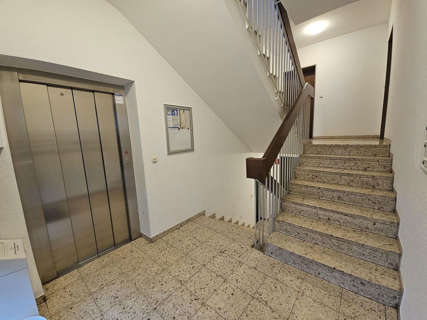 Prodej bytu 2+1 59 m², Mittermayrstraße 25, München, Bavorsko Prodej bytu 2+1 59 m², Mittermayrstraße 25, München, Bavorsko