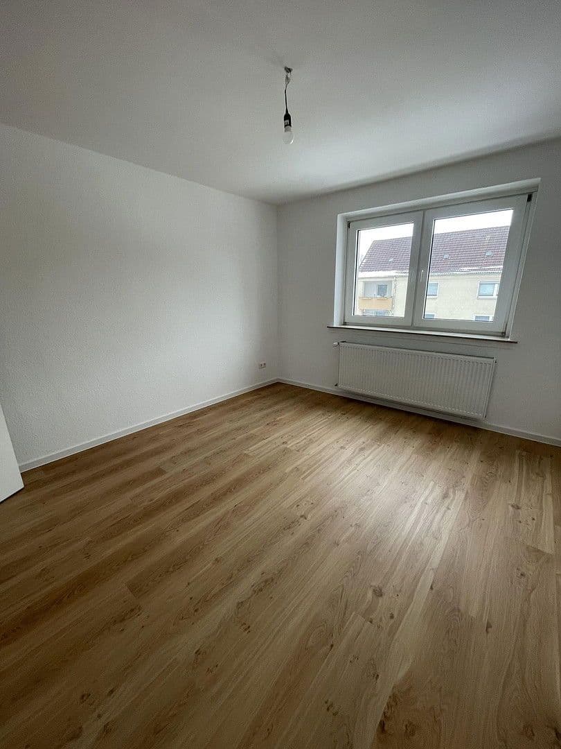 Pronájem bytu 3+1 75 m², Ortelsburger Weg, Sarstedt, Dolní Sasko Pronájem bytu 3+1 75 m², Ortelsburger Weg, Sarstedt, Dolní Sasko