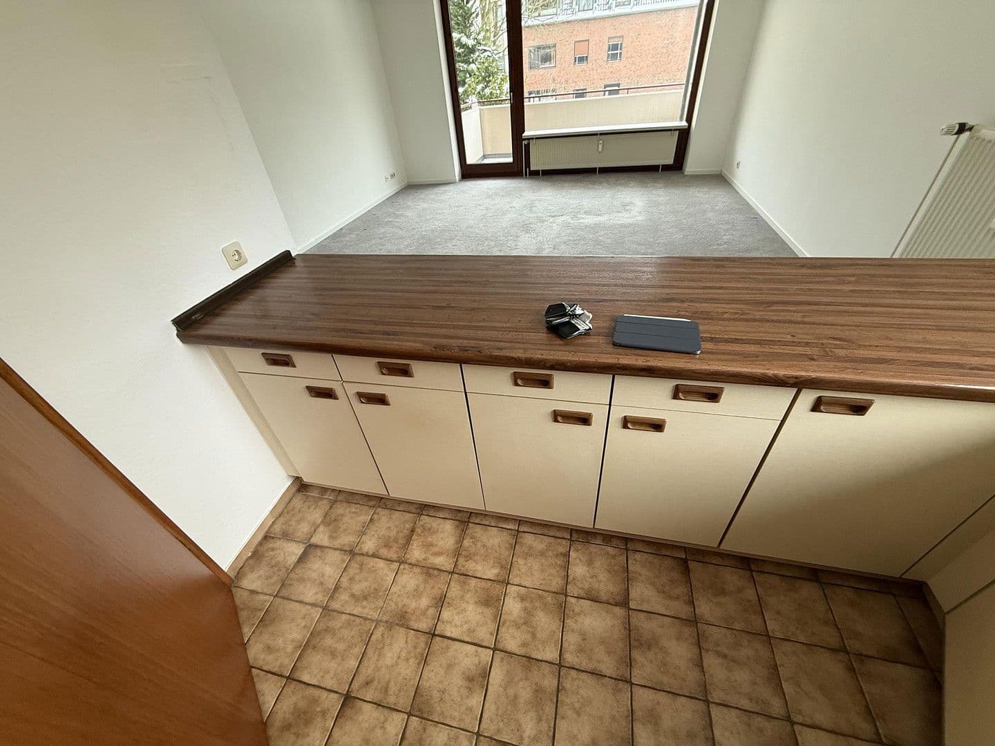 Pronájem bytu 3+1 80 m², Petersdorfstraße, Hamburg, Hamburg Pronájem bytu 3+1 80 m², Petersdorfstraße, Hamburg, Hamburg