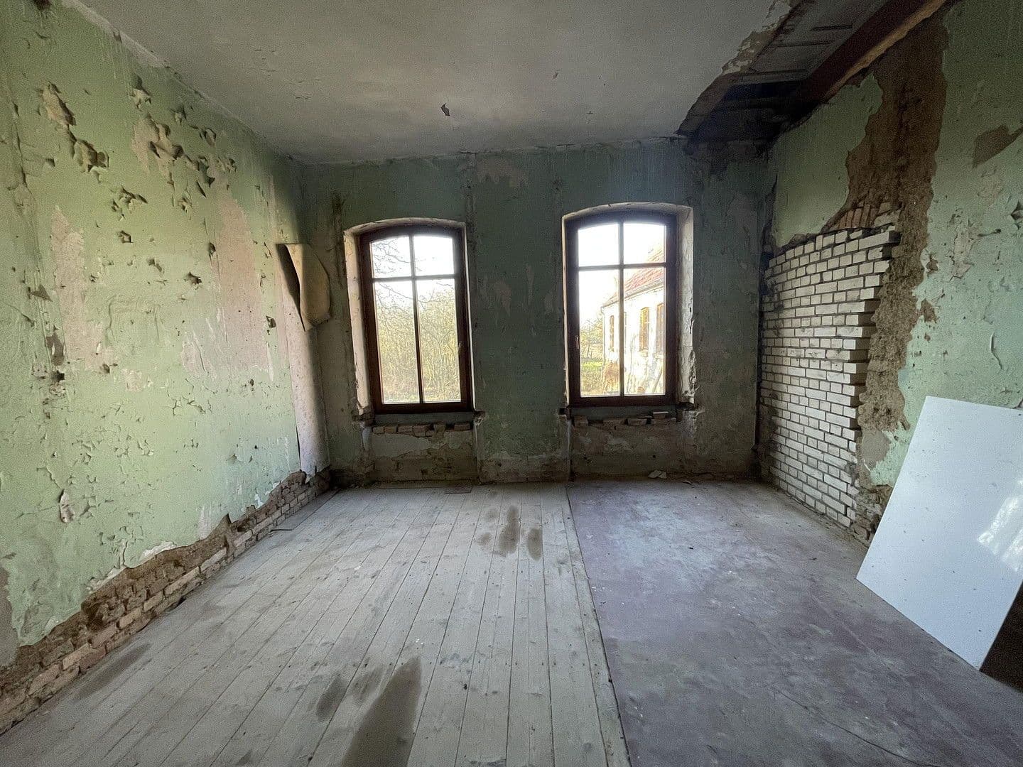 Prodej domu 700 m², pozemek 15.200 m², Dorfstraße 2, Damshagen, Mecklenburg-Vorpommern Prodej domu 700 m², pozemek 15.200 m², Dorfstraße 2, Damshagen, Mecklenburg-Vorpommern