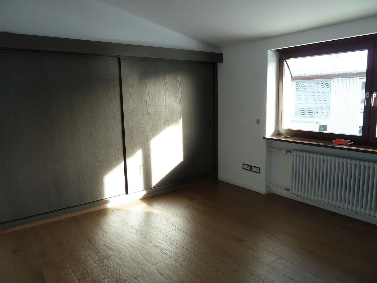 Pronájem bytu 4+1 151 m², Gaißacher Straße 82, 83646 Bad Tölz, Bavorsko Pronájem bytu 4+1 151 m², Gaißacher Straße 82, 83646 Bad Tölz, Bavorsko