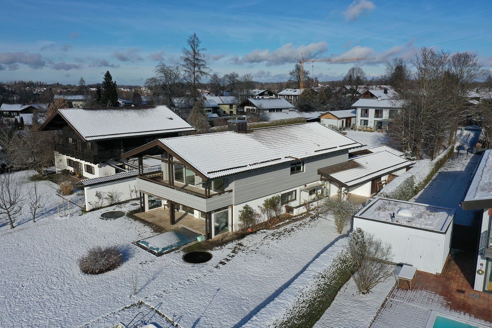 Pronájem bytu 4+1 151 m², Gaißacher Straße 82, 83646 Bad Tölz, Bavorsko Pronájem bytu 4+1 151 m², Gaißacher Straße 82, 83646 Bad Tölz, Bavorsko