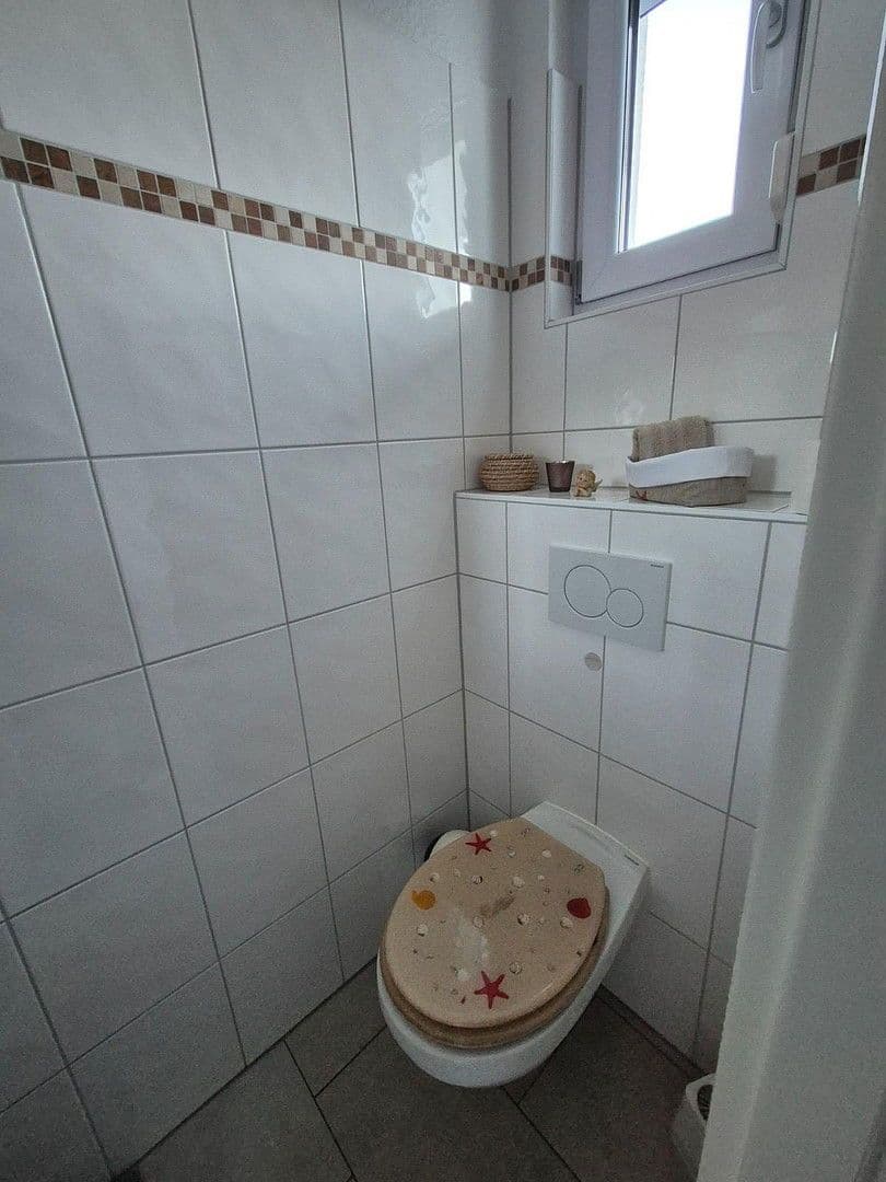 Pronájem domu 141 m², pozemek 180 m², Theodor-Heuss-Str. 37d, Taunusstein, Hessen Pronájem domu 141 m², pozemek 180 m², Theodor-Heuss-Str. 37d, Taunusstein, Hessen