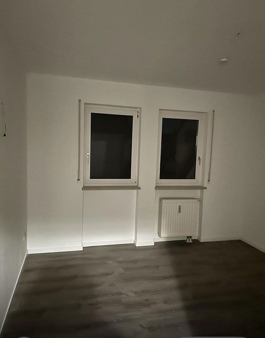 Pronájem bytu 3+1 80 m², Wittelsbacherstraße 21a, Nürnberg, Bavorsko Pronájem bytu 3+1 80 m², Wittelsbacherstraße 21a, Nürnberg, Bavorsko