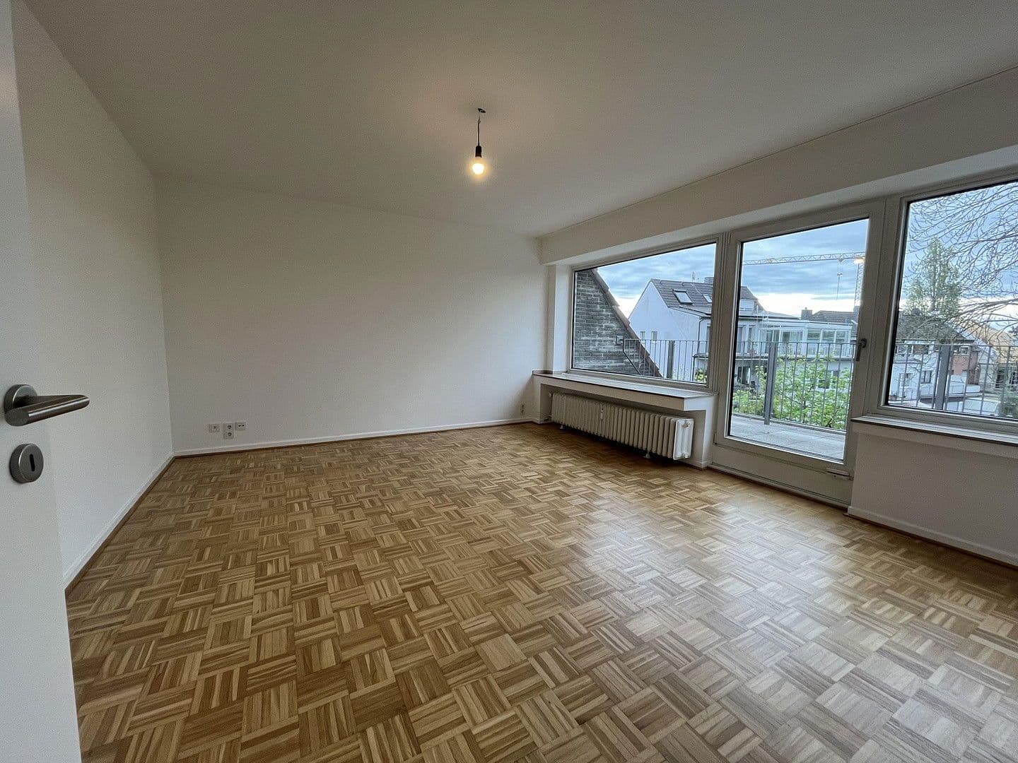 Prodej bytu 2+1 64 m², Bedburger Straße 6, Düsseldorf, Severní Porýní-Vestfálsko Prodej bytu 2+1 64 m², Bedburger Straße 6, Düsseldorf, Severní Porýní-Vestfálsko