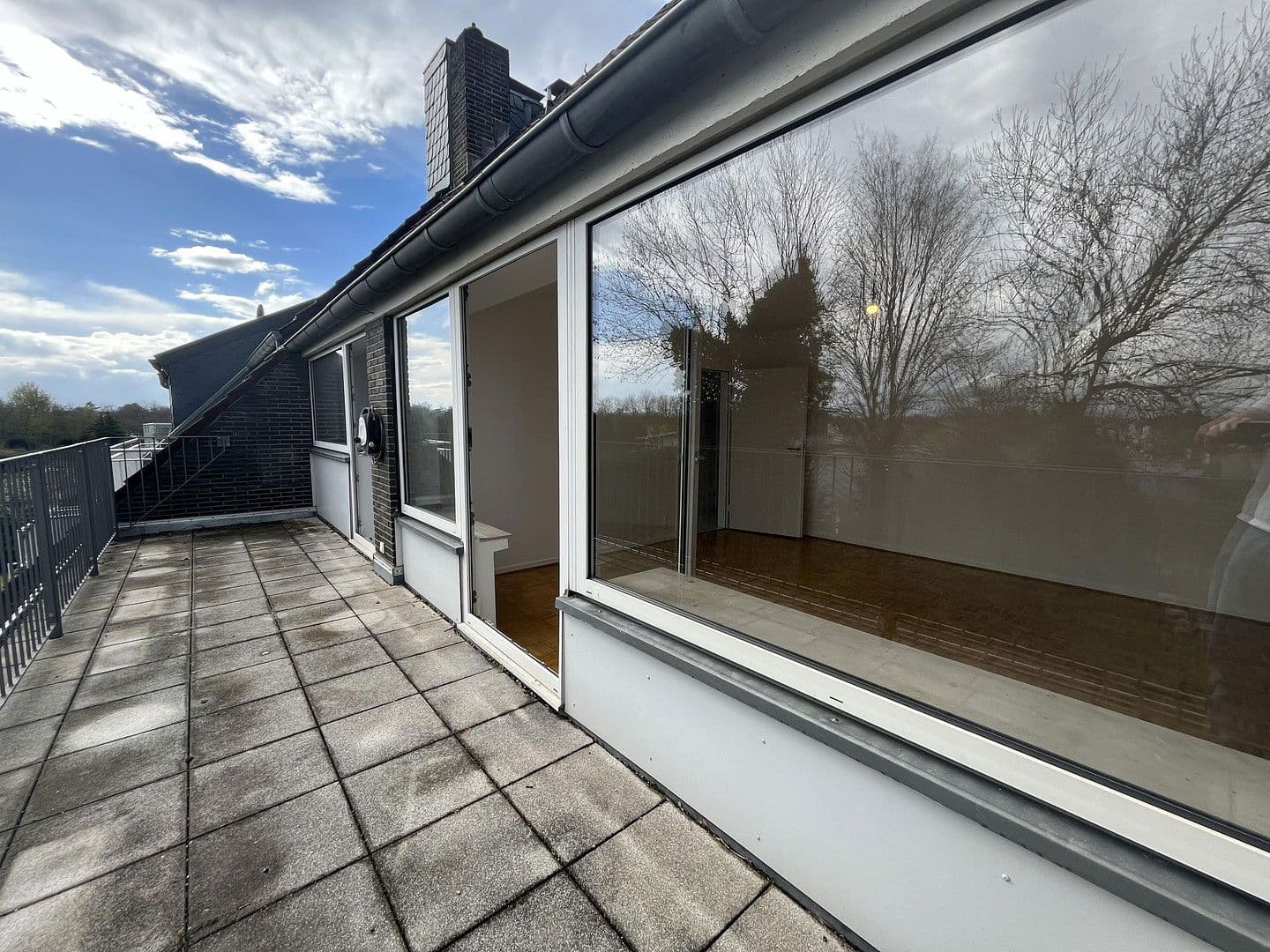 Prodej bytu 2+1 64 m², Bedburger Straße 6, Düsseldorf, Severní Porýní-Vestfálsko Prodej bytu 2+1 64 m², Bedburger Straße 6, Düsseldorf, Severní Porýní-Vestfálsko