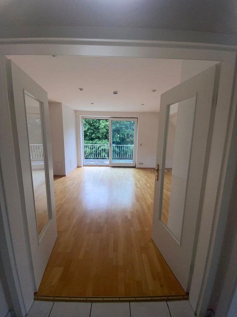 Prodej bytu 2+1 85 m², Eckerkamp 8, Wellingsbüttel, Hamburg Prodej bytu 2+1 85 m², Eckerkamp 8, Wellingsbüttel, Hamburg