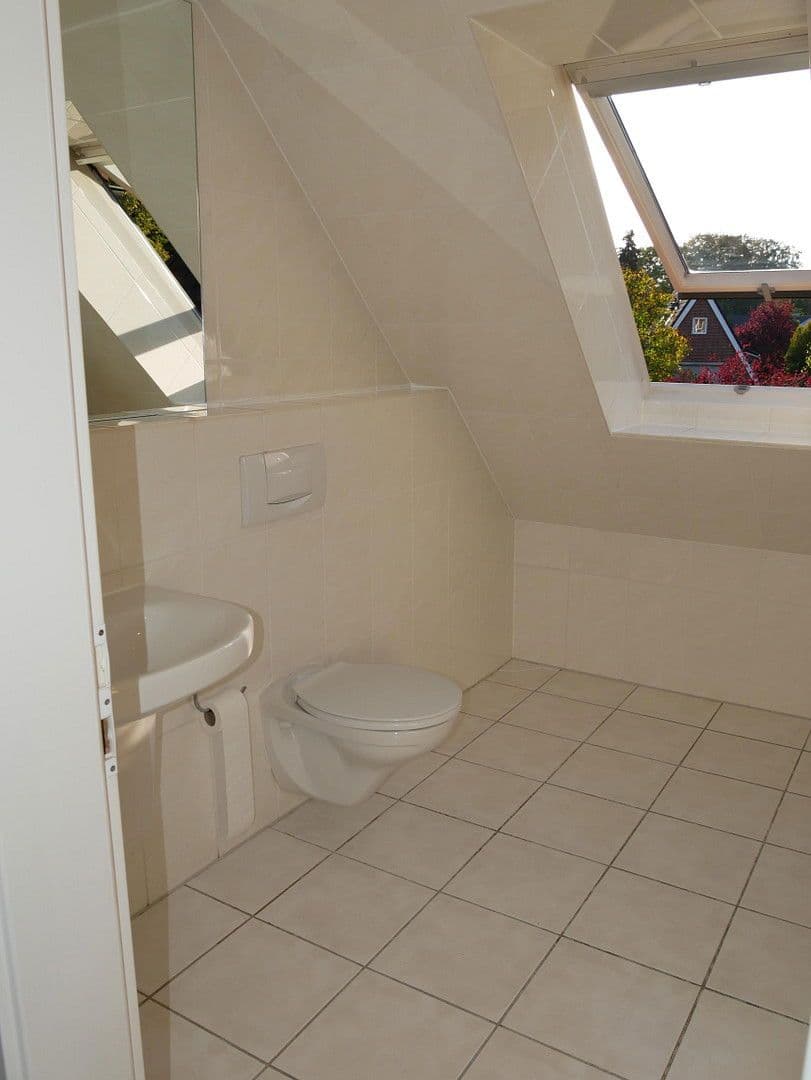 Prodej bytu 2+1 85 m², Eckerkamp 8, Wellingsbüttel, Hamburg Prodej bytu 2+1 85 m², Eckerkamp 8, Wellingsbüttel, Hamburg