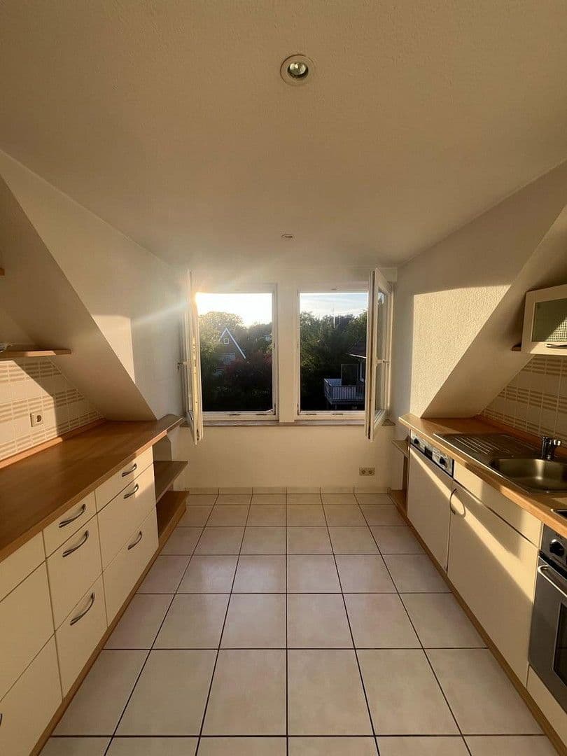 Prodej bytu 2+1 85 m², Eckerkamp 8, Wellingsbüttel, Hamburg Prodej bytu 2+1 85 m², Eckerkamp 8, Wellingsbüttel, Hamburg