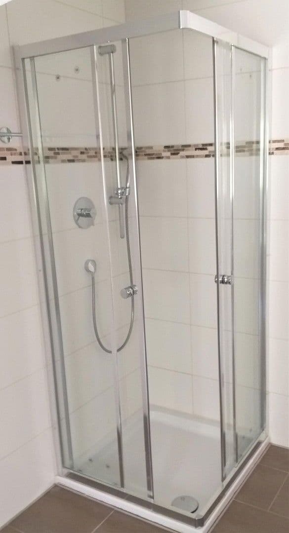 Pronájem bytu 3+1 60 m², Schwäbisch Gmünd, Bádensko-Württembersko Pronájem bytu 3+1 60 m², Schwäbisch Gmünd, Bádensko-Württembersko