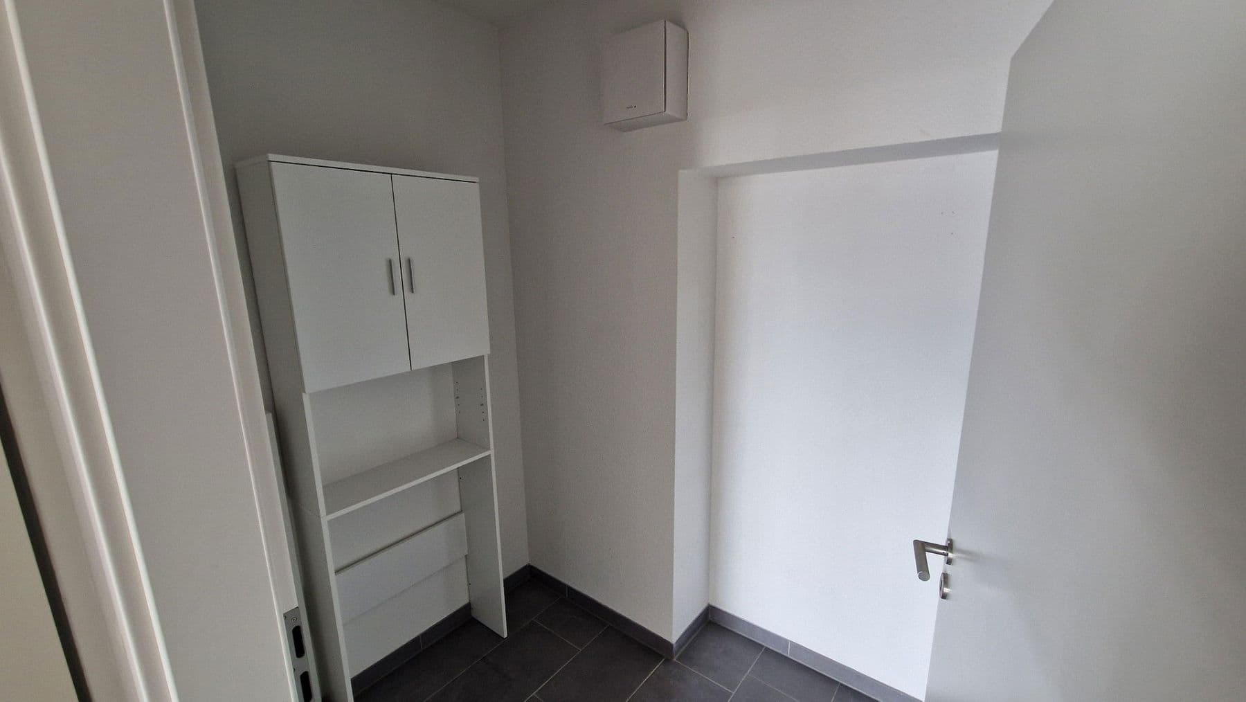 Pronájem bytu 2+1 61 m², Deutsch-Evern-Weg 41b, Lüneburg, Dolní Sasko Pronájem bytu 2+1 61 m², Deutsch-Evern-Weg 41b, Lüneburg, Dolní Sasko