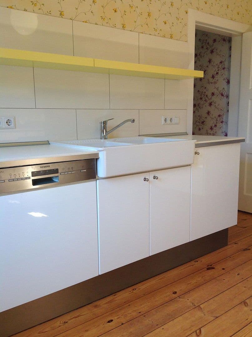 Pronájem domu 144 m², pozemek 450 m², Berlin, Berlín Pronájem domu 144 m², pozemek 450 m², Berlin, Berlín