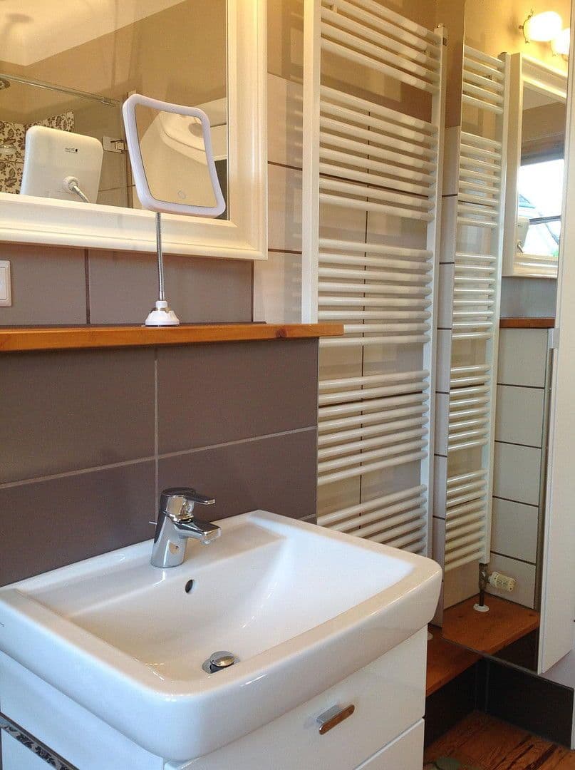 Pronájem domu 144 m², pozemek 450 m², Berlin, Berlín Pronájem domu 144 m², pozemek 450 m², Berlin, Berlín