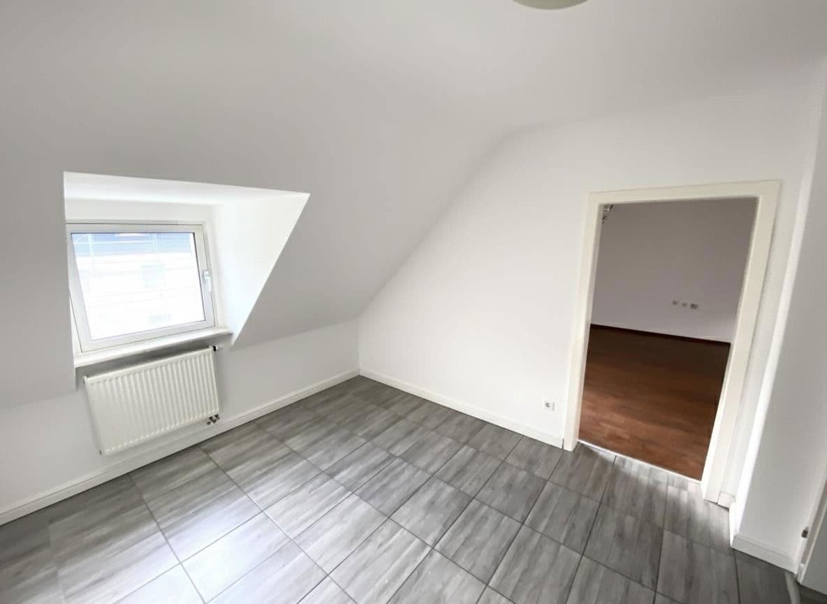Prodej bytu 3+1 85 m², Arndtstraße 55, Hagen, Severní Porýní-Vestfálsko Prodej bytu 3+1 85 m², Arndtstraße 55, Hagen, Severní Porýní-Vestfálsko