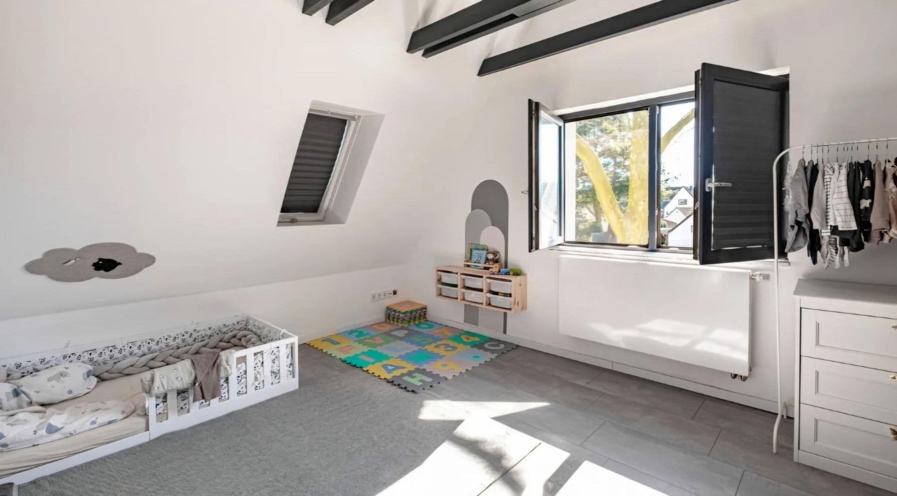 Prodej domu 140 m², pozemek 576 m², Similiberg 1, Hamburg, Hamburg Prodej domu 140 m², pozemek 576 m², Similiberg 1, Hamburg, Hamburg