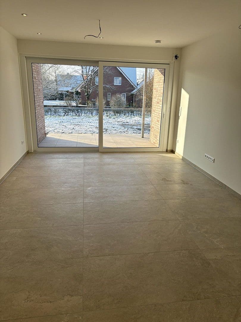 Pronájem bytu 3+1 79 m², Legden, Severní Porýní-Vestfálsko Pronájem bytu 3+1 79 m², Legden, Severní Porýní-Vestfálsko