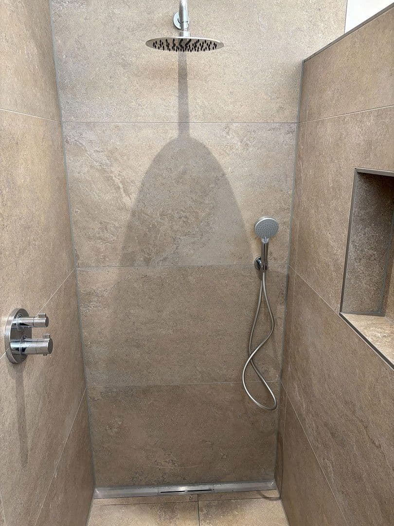 Pronájem bytu 3+1 79 m², Legden, Severní Porýní-Vestfálsko Pronájem bytu 3+1 79 m², Legden, Severní Porýní-Vestfálsko