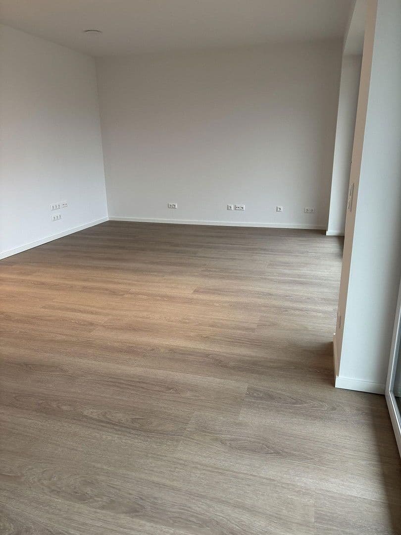 Pronájem bytu 3+1 101 m², Am Kahlenberg 18, Burg (Dithmarschen), Šlesvicko-Holštýnsko Pronájem bytu 3+1 101 m², Am Kahlenberg 18, Burg (Dithmarschen), Šlesvicko-Holštýnsko