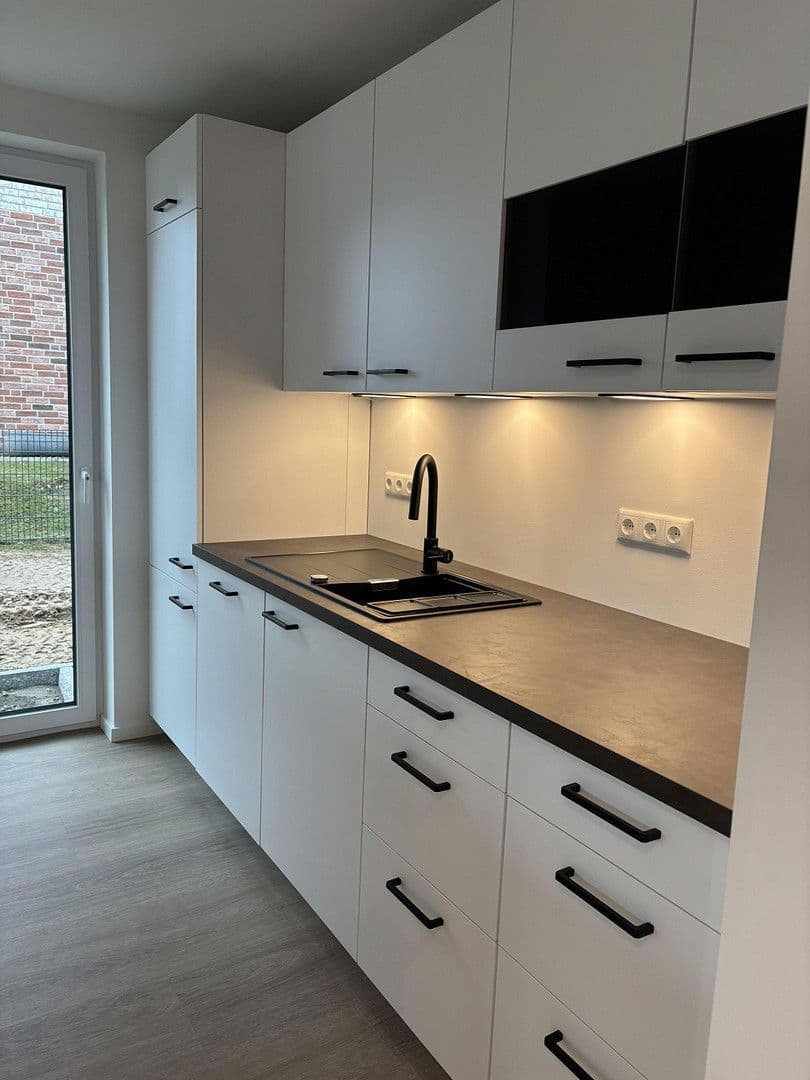 Pronájem bytu 3+1 101 m², Am Kahlenberg 18, Burg (Dithmarschen), Šlesvicko-Holštýnsko Pronájem bytu 3+1 101 m², Am Kahlenberg 18, Burg (Dithmarschen), Šlesvicko-Holštýnsko