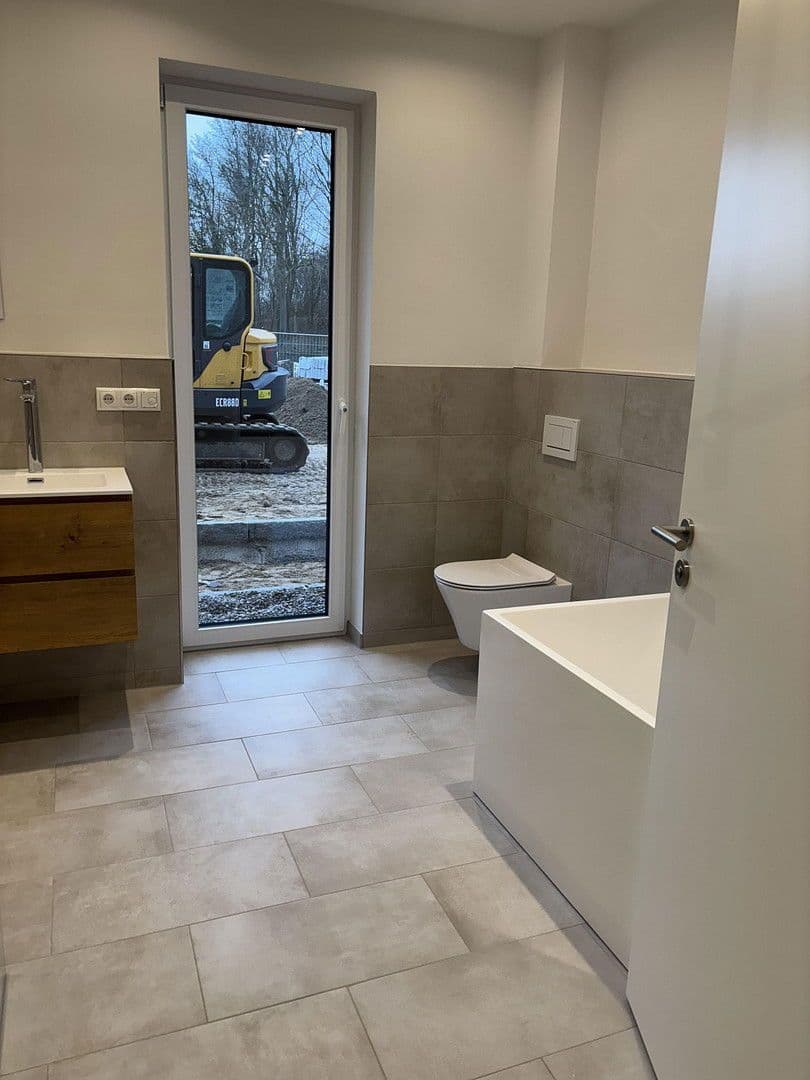 Pronájem bytu 3+1 101 m², Am Kahlenberg 18, Burg (Dithmarschen), Šlesvicko-Holštýnsko Pronájem bytu 3+1 101 m², Am Kahlenberg 18, Burg (Dithmarschen), Šlesvicko-Holštýnsko