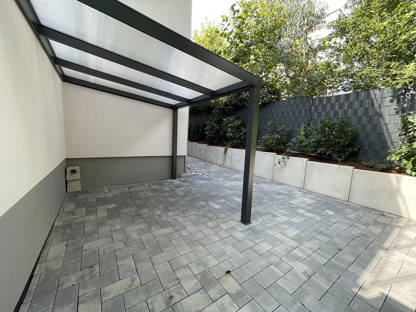 Pronájem bytu 2+1 75 m², Kirschblütenweg 11, Düsseldorf, Severní Porýní-Vestfálsko Pronájem bytu 2+1 75 m², Kirschblütenweg 11, Düsseldorf, Severní Porýní-Vestfálsko