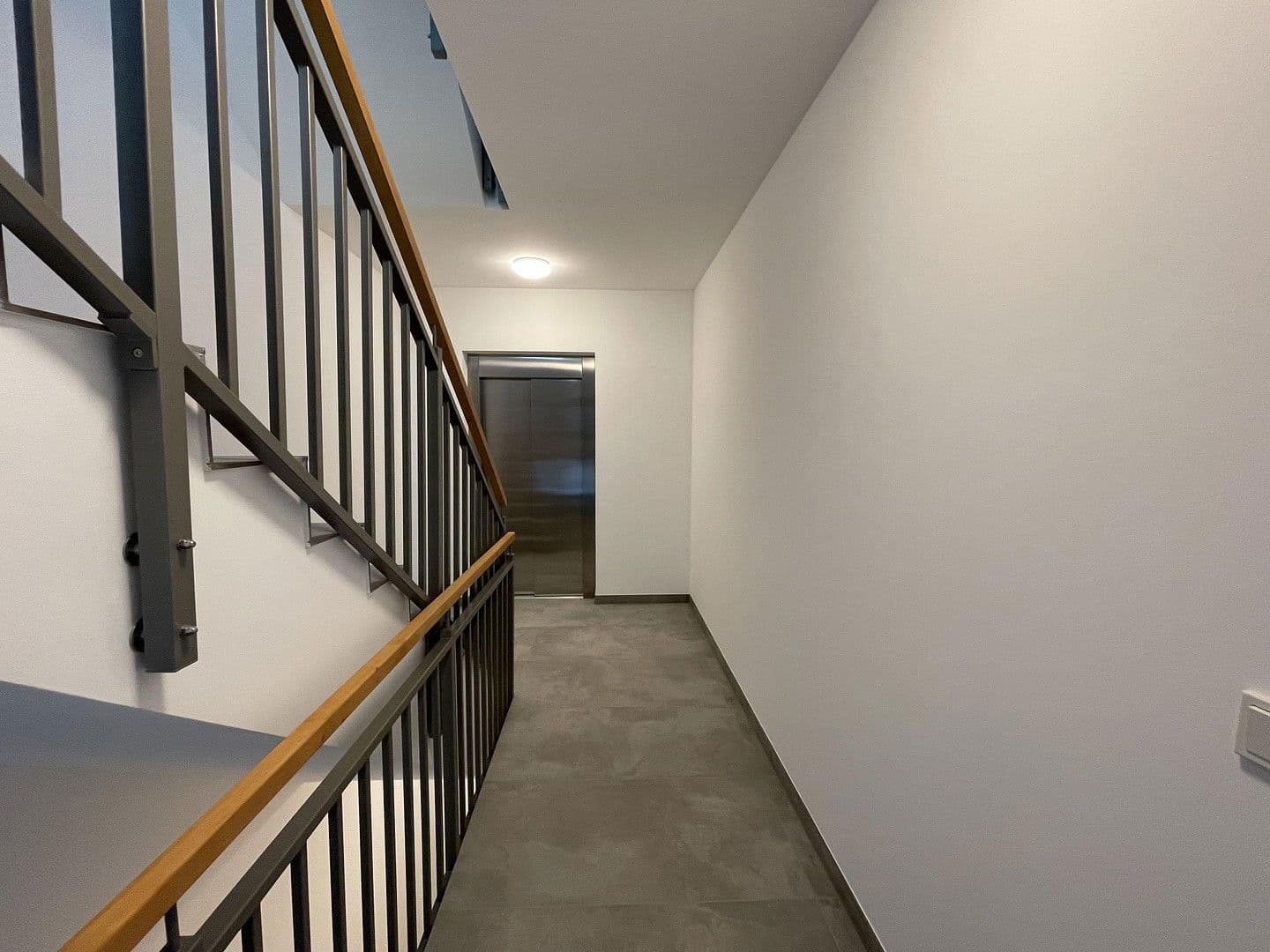 Pronájem bytu 2+1 75 m², Kirschblütenweg 11, Düsseldorf, Severní Porýní-Vestfálsko Pronájem bytu 2+1 75 m², Kirschblütenweg 11, Düsseldorf, Severní Porýní-Vestfálsko