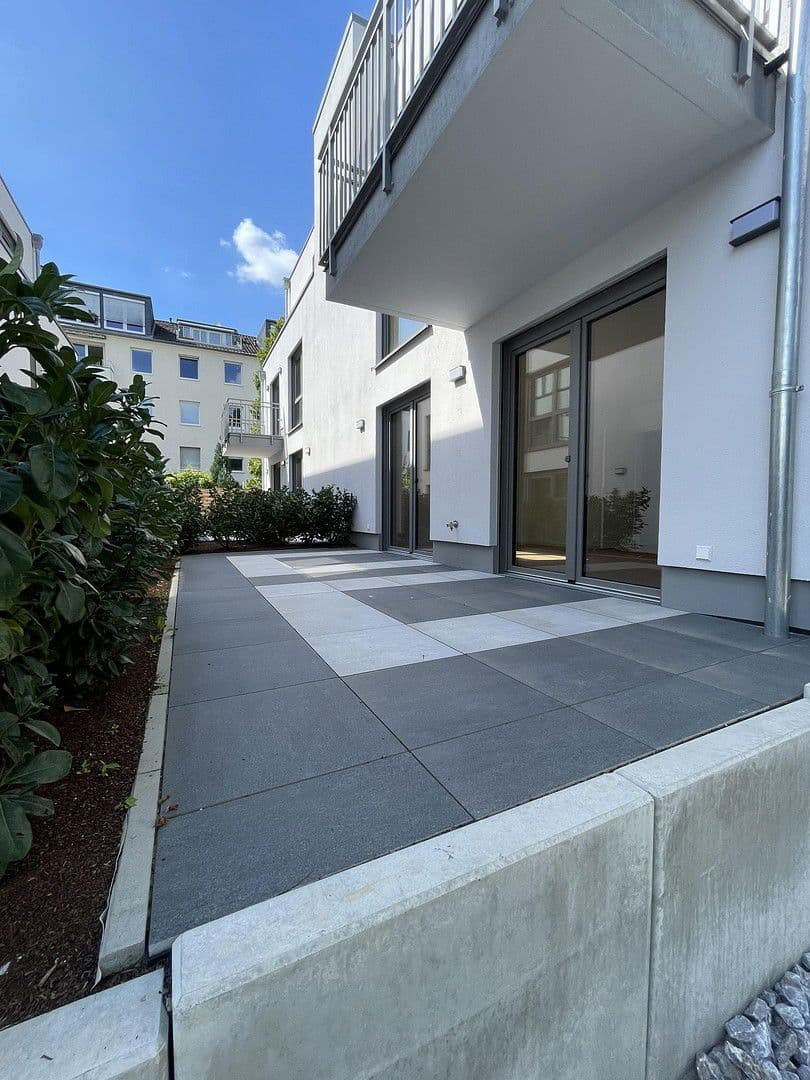 Pronájem bytu 2+1 75 m², Kirschblütenweg 11, Düsseldorf, Severní Porýní-Vestfálsko Pronájem bytu 2+1 75 m², Kirschblütenweg 11, Düsseldorf, Severní Porýní-Vestfálsko