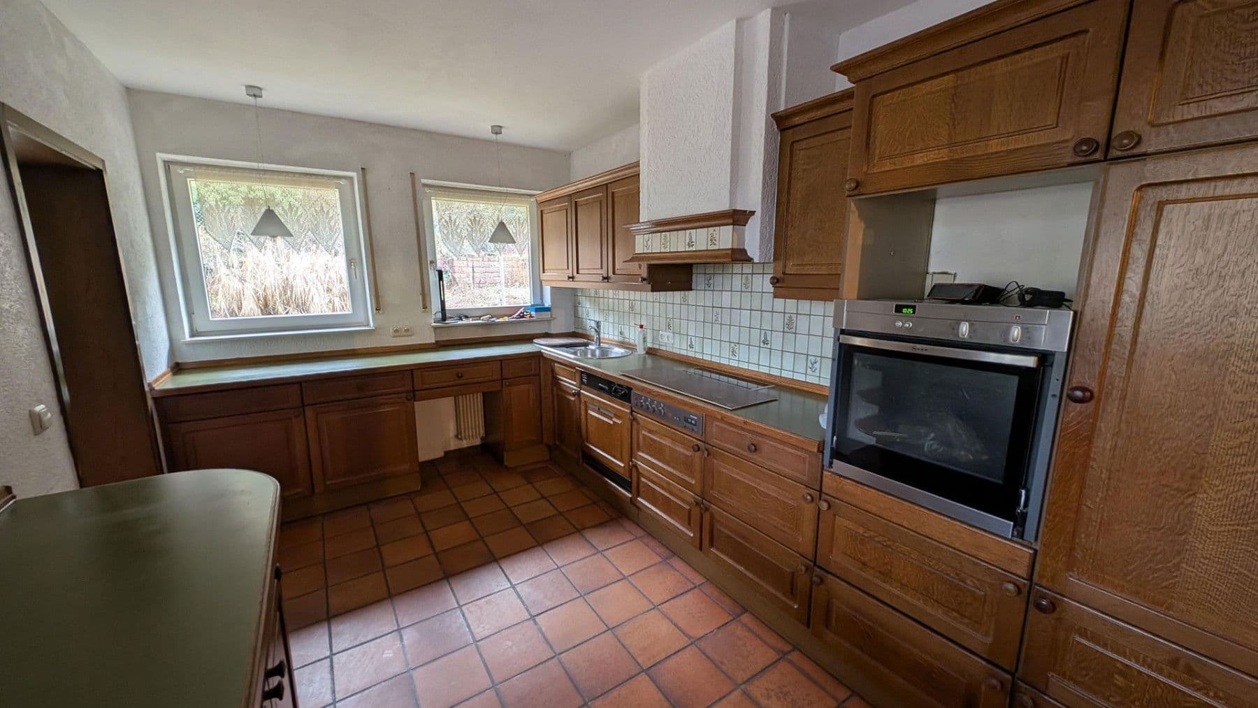 Pronájem bytu 3+1 120 m², Bürgermeister-Fröber-Weg 2, Kreuzwertheim, Bavorsko Pronájem bytu 3+1 120 m², Bürgermeister-Fröber-Weg 2, Kreuzwertheim, Bavorsko