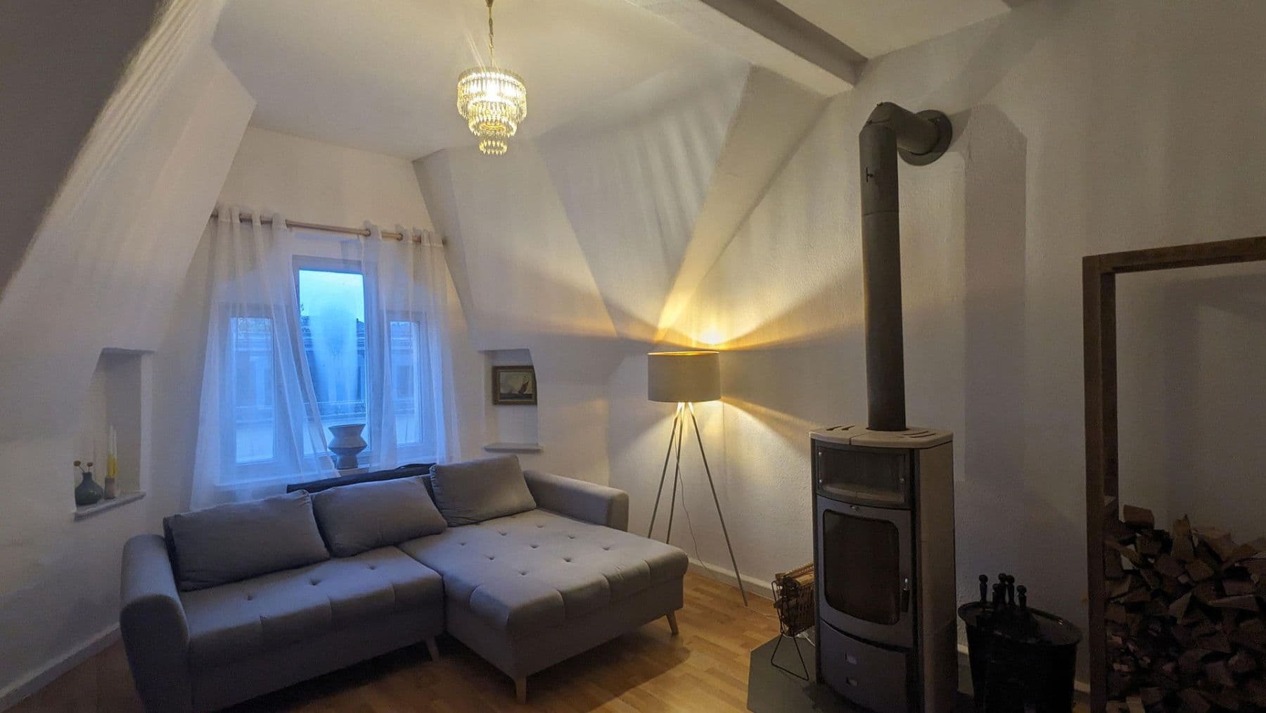 Pronájem bytu 3+kk 103 m², Zschochernstraße 19, Gera, Durynsko Pronájem bytu 3+kk 103 m², Zschochernstraße 19, Gera, Durynsko