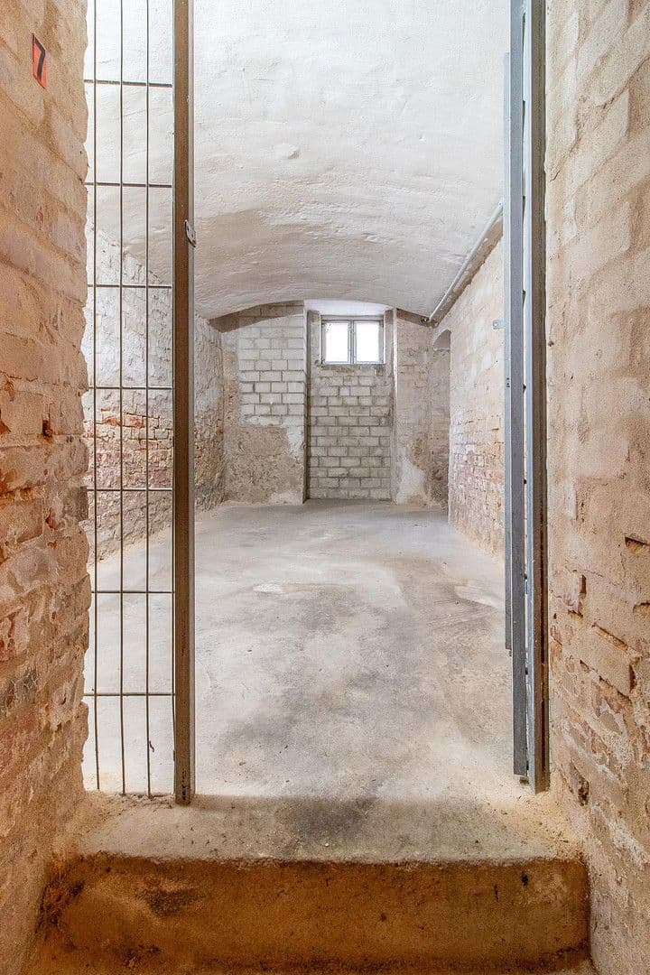 Prodej bytu 4+1 94 m², Chemnitz, Sasko Prodej bytu 4+1 94 m², Chemnitz, Sasko