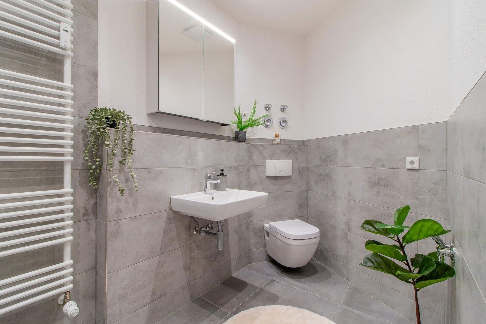 Prodej bytu 4+1 94 m², Chemnitz, Sasko Prodej bytu 4+1 94 m², Chemnitz, Sasko