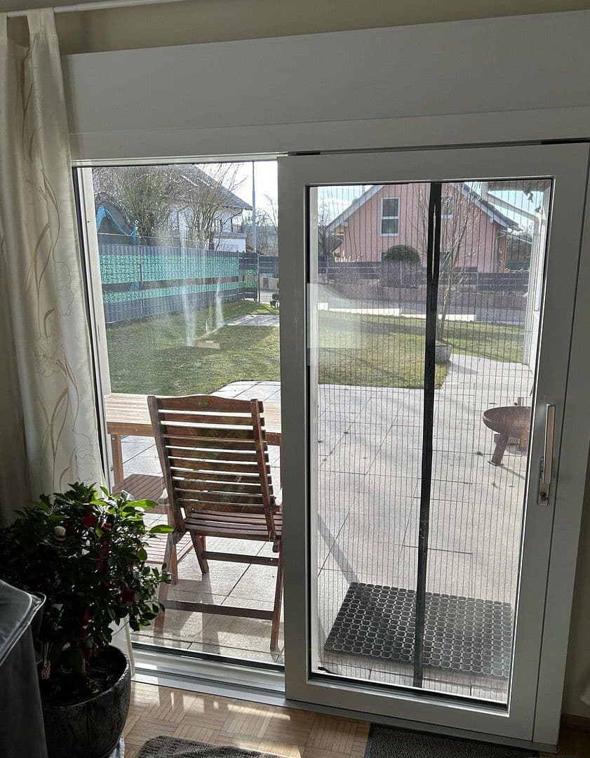 Prodej domu 165 m², pozemek 752 m², Herbolzheim, Bádensko-Württembersko Prodej domu 165 m², pozemek 752 m², Herbolzheim, Bádensko-Württembersko