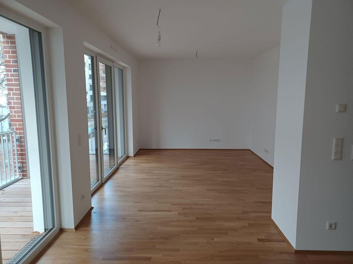 Pronájem bytu 2+1 60 m², Hönower Straße 5, Berlin, Berlín Pronájem bytu 2+1 60 m², Hönower Straße 5, Berlin, Berlín