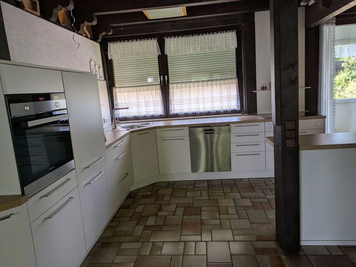 Prodej domu 255 m², pozemek 700 m², Neustadt an der Aisch, Bavorsko Prodej domu 255 m², pozemek 700 m², Neustadt an der Aisch, Bavorsko