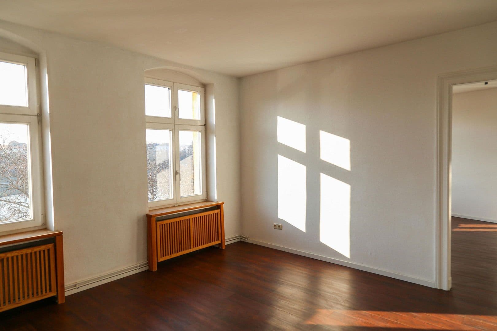 Prodej bytu 2+1 73 m², Fraenkelufer 48, Berlin, Berlín Prodej bytu 2+1 73 m², Fraenkelufer 48, Berlin, Berlín
