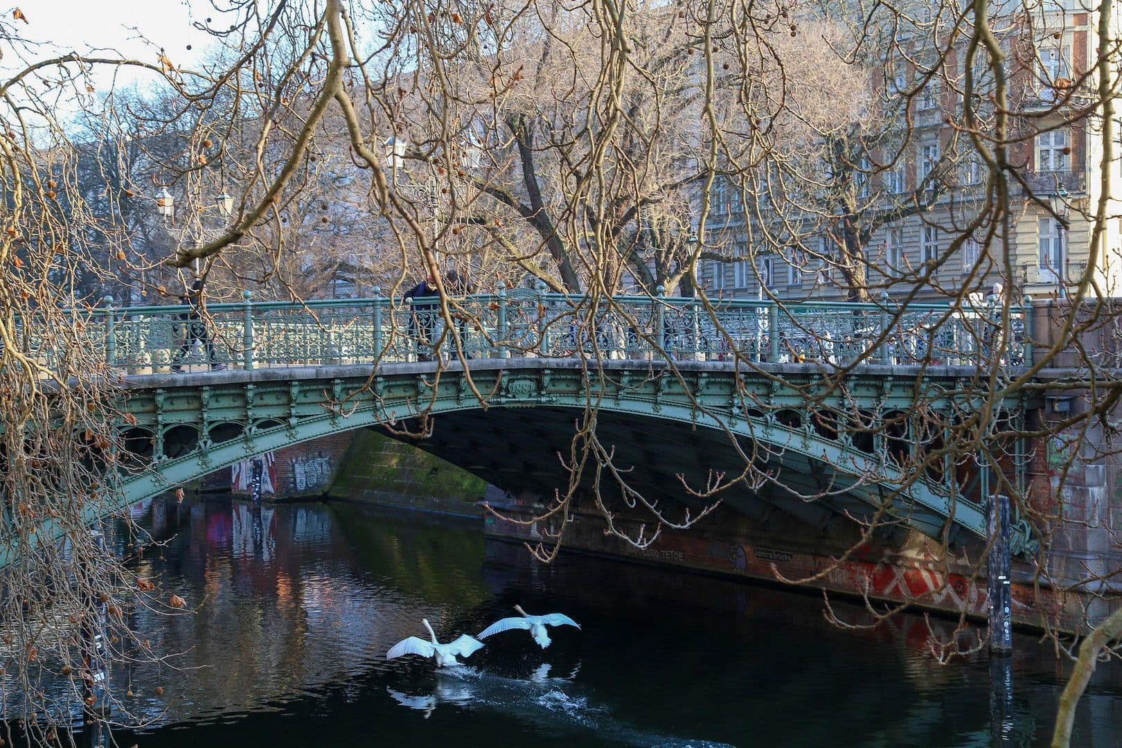 Prodej bytu 2+1 73 m², Fraenkelufer 48, Berlin, Berlín Prodej bytu 2+1 73 m², Fraenkelufer 48, Berlin, Berlín