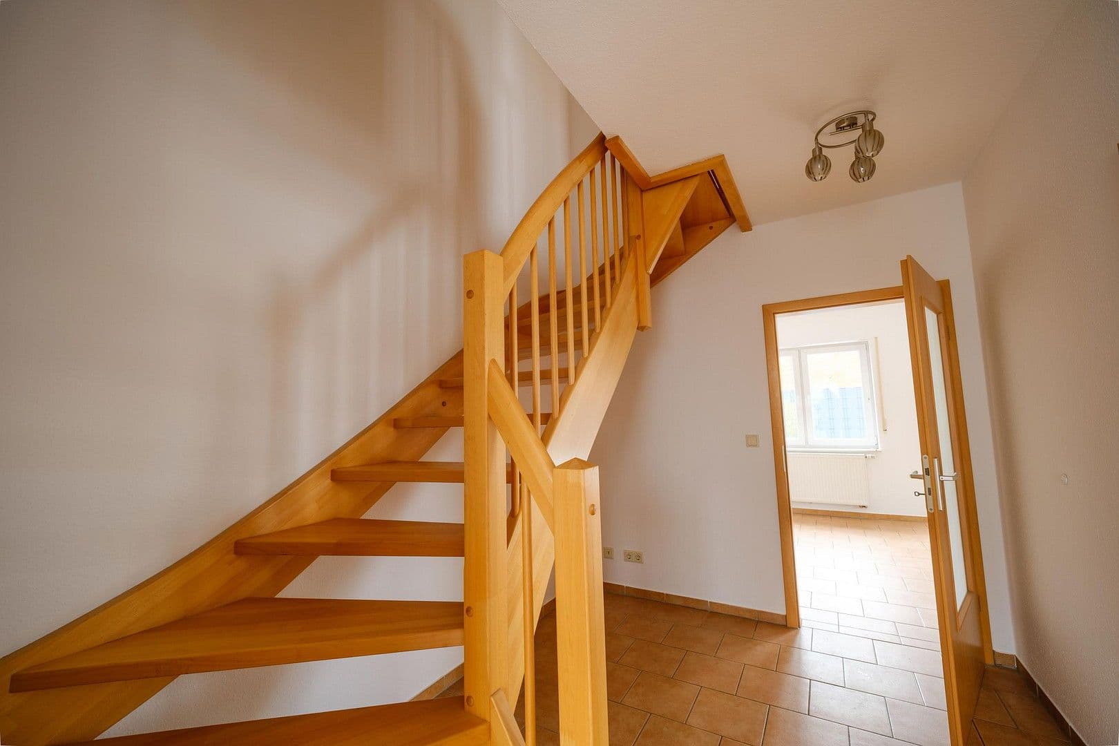 Pronájem domu 73 m², pozemek 222 m², Oldenburg, Dolní Sasko Pronájem domu 73 m², pozemek 222 m², Oldenburg, Dolní Sasko