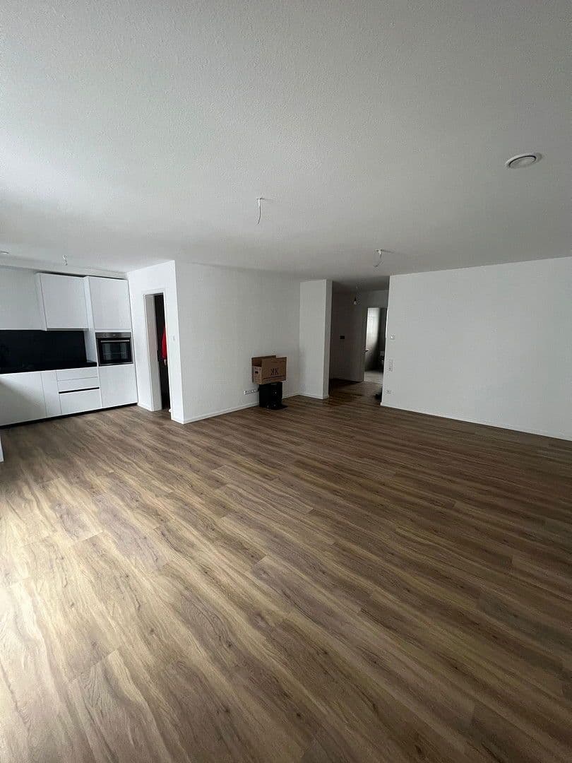 Pronájem bytu 2+1 72 m², Walldürn, Bádensko-Württembersko Pronájem bytu 2+1 72 m², Walldürn, Bádensko-Württembersko