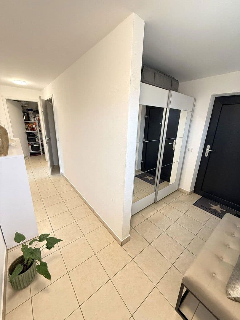 Pronájem bytu 3+1 81 m², Martin-Luther-Str. 10, Grafing, Bavorsko Pronájem bytu 3+1 81 m², Martin-Luther-Str. 10, Grafing, Bavorsko