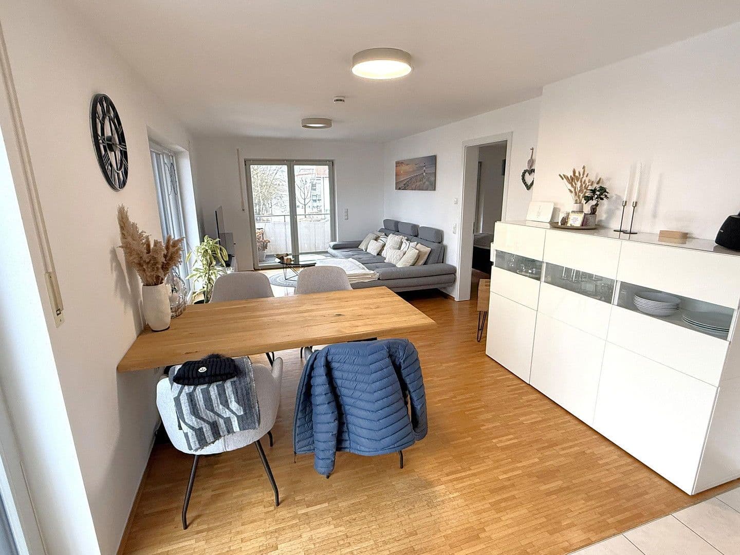 Pronájem bytu 3+1 81 m², Martin-Luther-Str. 10, Grafing, Bavorsko Pronájem bytu 3+1 81 m², Martin-Luther-Str. 10, Grafing, Bavorsko