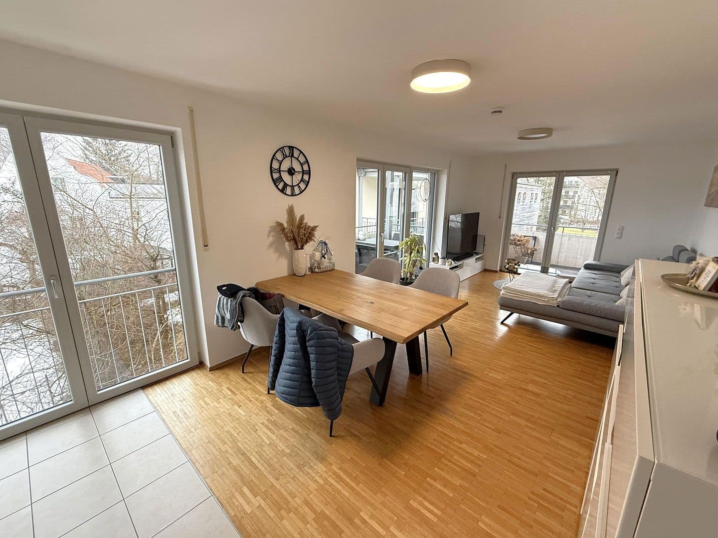 Pronájem bytu 3+1 81 m², Martin-Luther-Str. 10, Grafing, Bavorsko Pronájem bytu 3+1 81 m², Martin-Luther-Str. 10, Grafing, Bavorsko