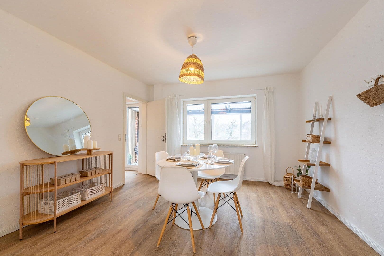 Prodej domu 123 m², pozemek 370 m², Kiel, Šlesvicko-Holštýnsko Prodej domu 123 m², pozemek 370 m², Kiel, Šlesvicko-Holštýnsko