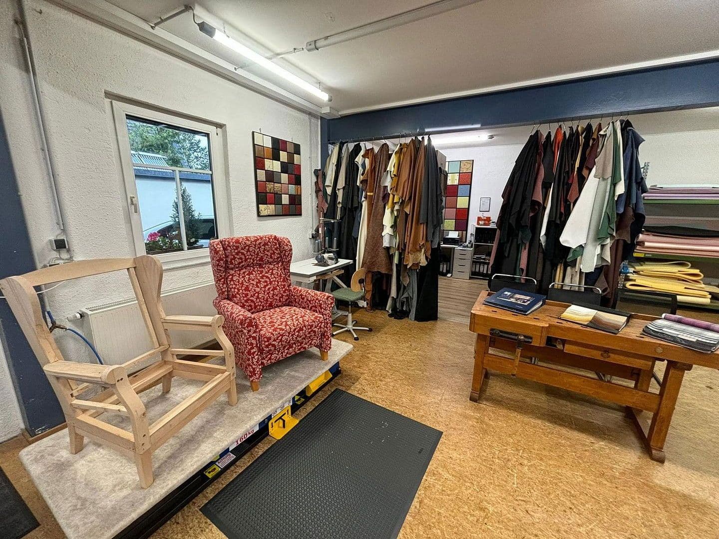 Prodej domu 130 m², pozemek 214 m², Hausener Str. 41/2, Weil der Stadt, Bádensko-Württembersko Prodej domu 130 m², pozemek 214 m², Hausener Str. 41/2, Weil der Stadt, Bádensko-Württembersko