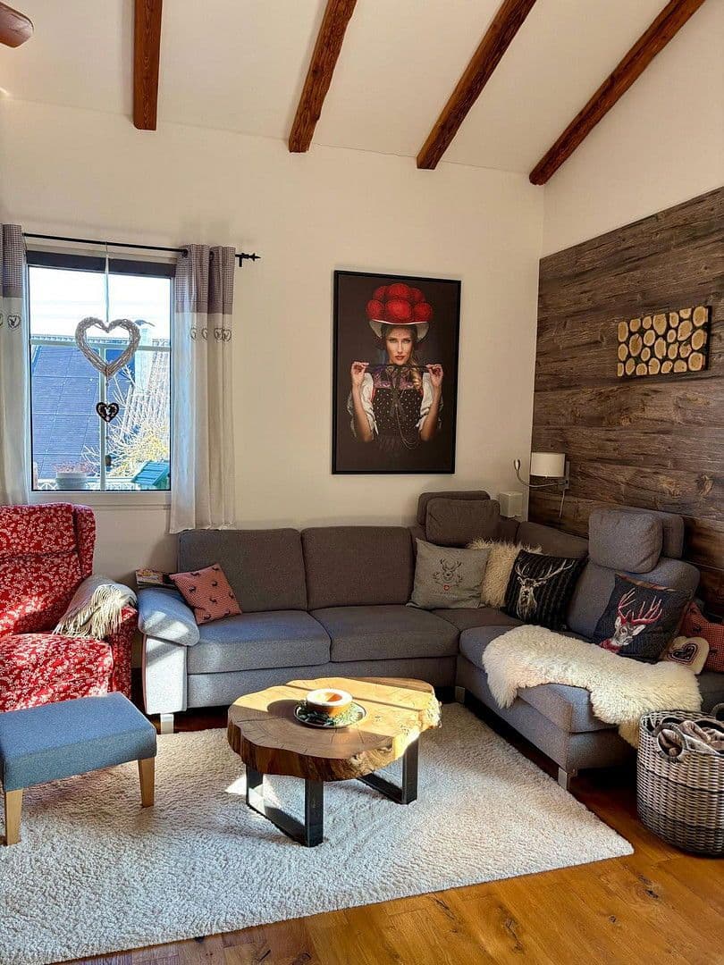 Prodej domu 130 m², pozemek 214 m², Hausener Str. 41/2, Weil der Stadt, Bádensko-Württembersko Prodej domu 130 m², pozemek 214 m², Hausener Str. 41/2, Weil der Stadt, Bádensko-Württembersko