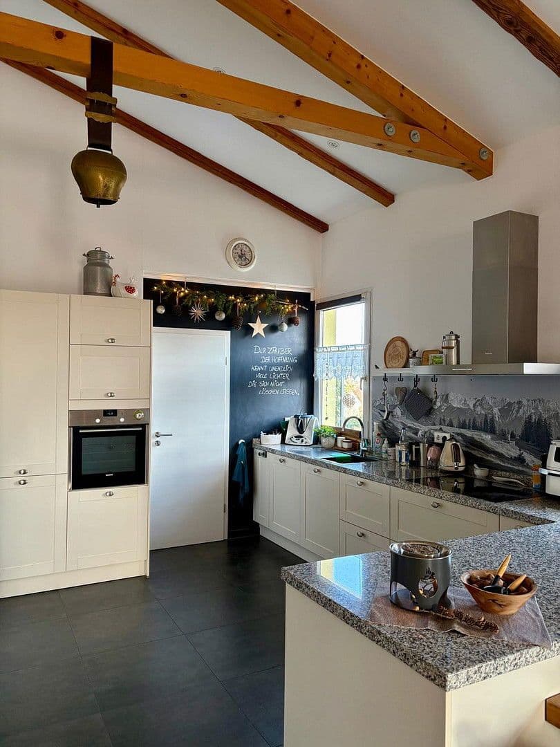 Prodej domu 130 m², pozemek 214 m², Hausener Str. 41/2, Weil der Stadt, Bádensko-Württembersko Prodej domu 130 m², pozemek 214 m², Hausener Str. 41/2, Weil der Stadt, Bádensko-Württembersko