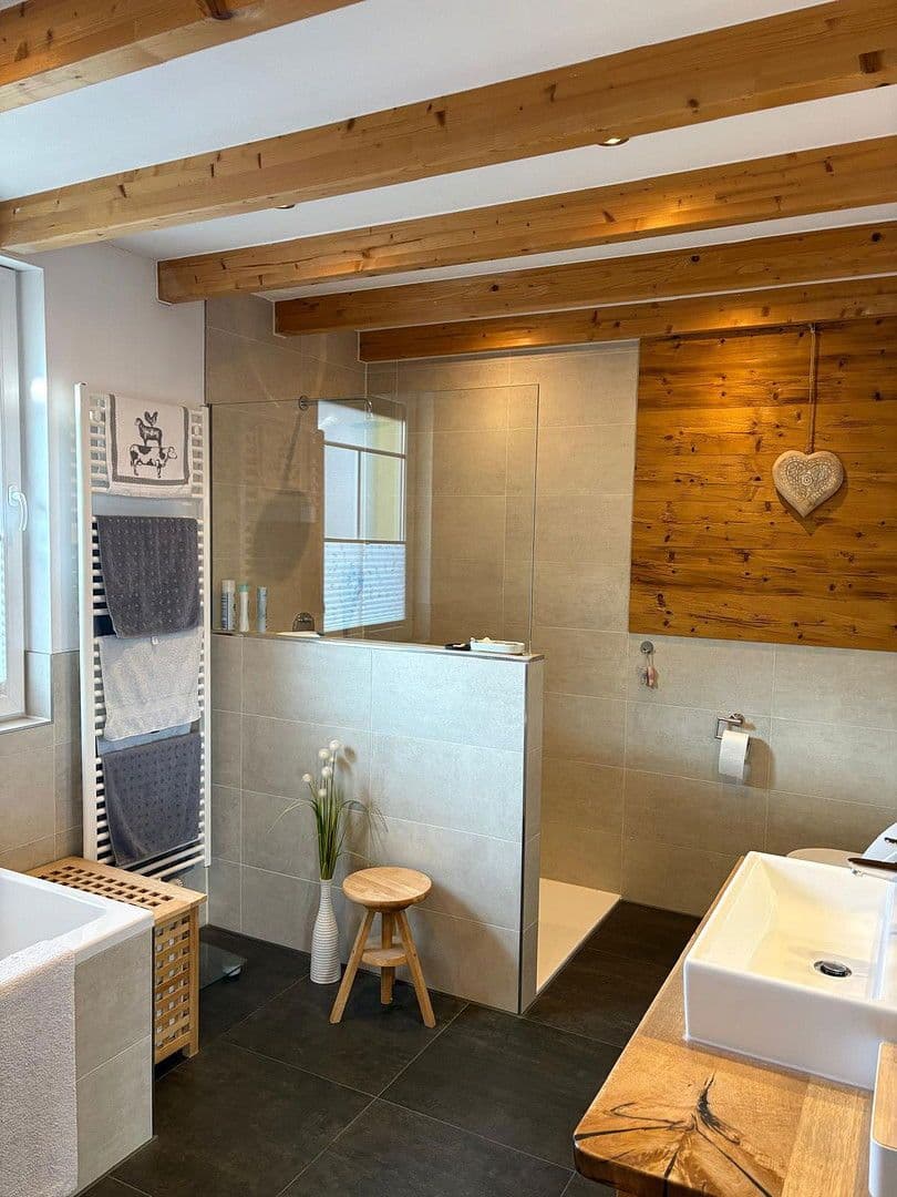 Prodej domu 130 m², pozemek 214 m², Hausener Str. 41/2, Weil der Stadt, Bádensko-Württembersko Prodej domu 130 m², pozemek 214 m², Hausener Str. 41/2, Weil der Stadt, Bádensko-Württembersko