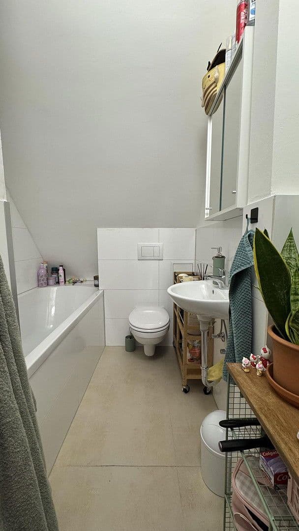 Pronájem bytu 2+1 41 m², Mannheimerstr. 186, Kaiserslautern, Porýní-Falc Pronájem bytu 2+1 41 m², Mannheimerstr. 186, Kaiserslautern, Porýní-Falc