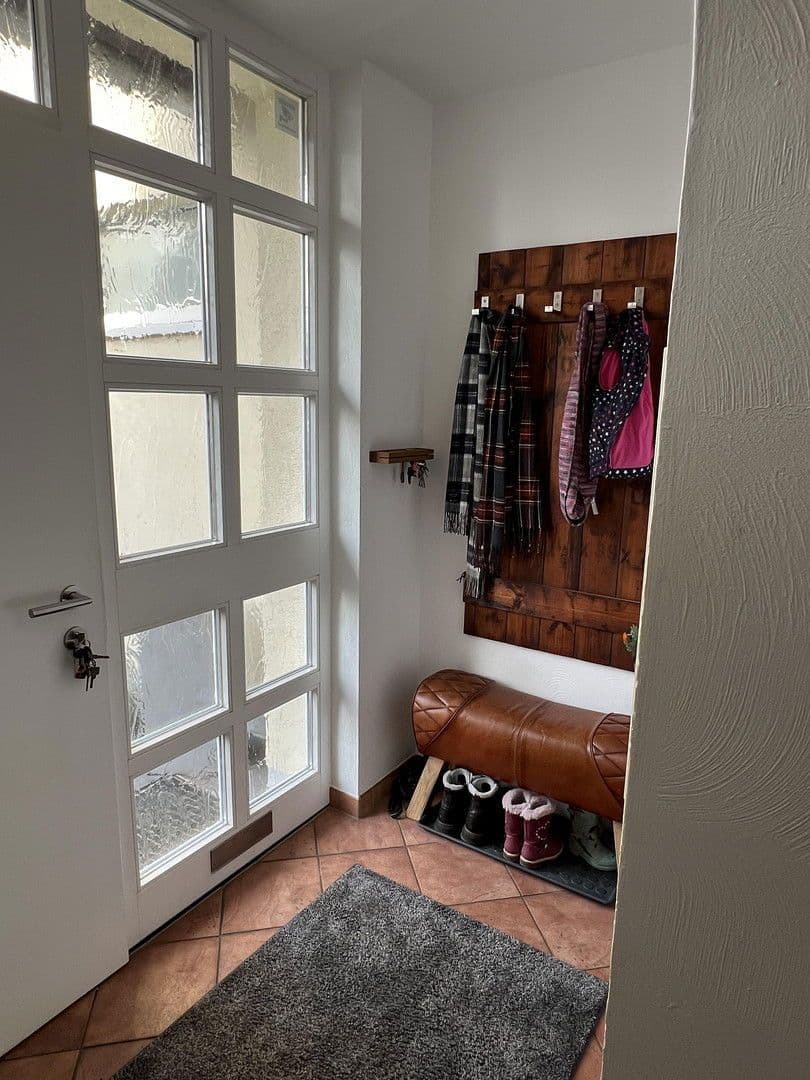 Prodej domu 127 m², pozemek 404 m², Neuss, Severní Porýní-Vestfálsko Prodej domu 127 m², pozemek 404 m², Neuss, Severní Porýní-Vestfálsko