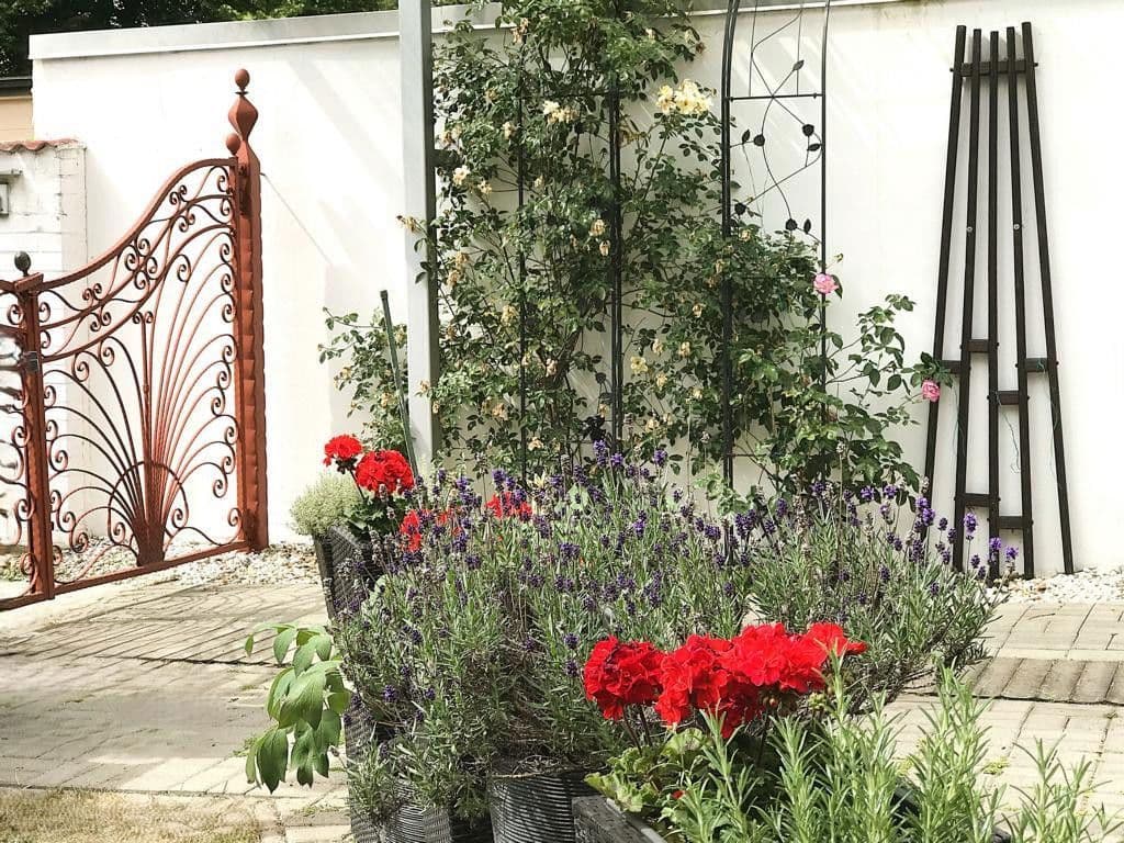 Prodej domu 222 m², pozemek 396 m², Berlin, Berlín Prodej domu 222 m², pozemek 396 m², Berlin, Berlín